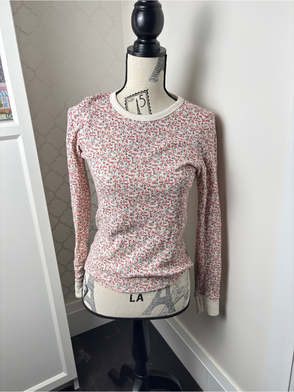 Floral long sleeve American eagle